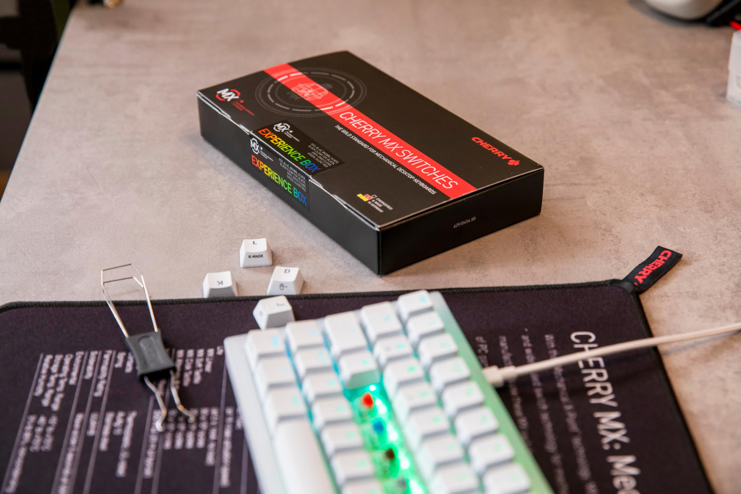 CHERRY MX EXPERIENCE BOX, 10 Mechanical Keyboard Switches